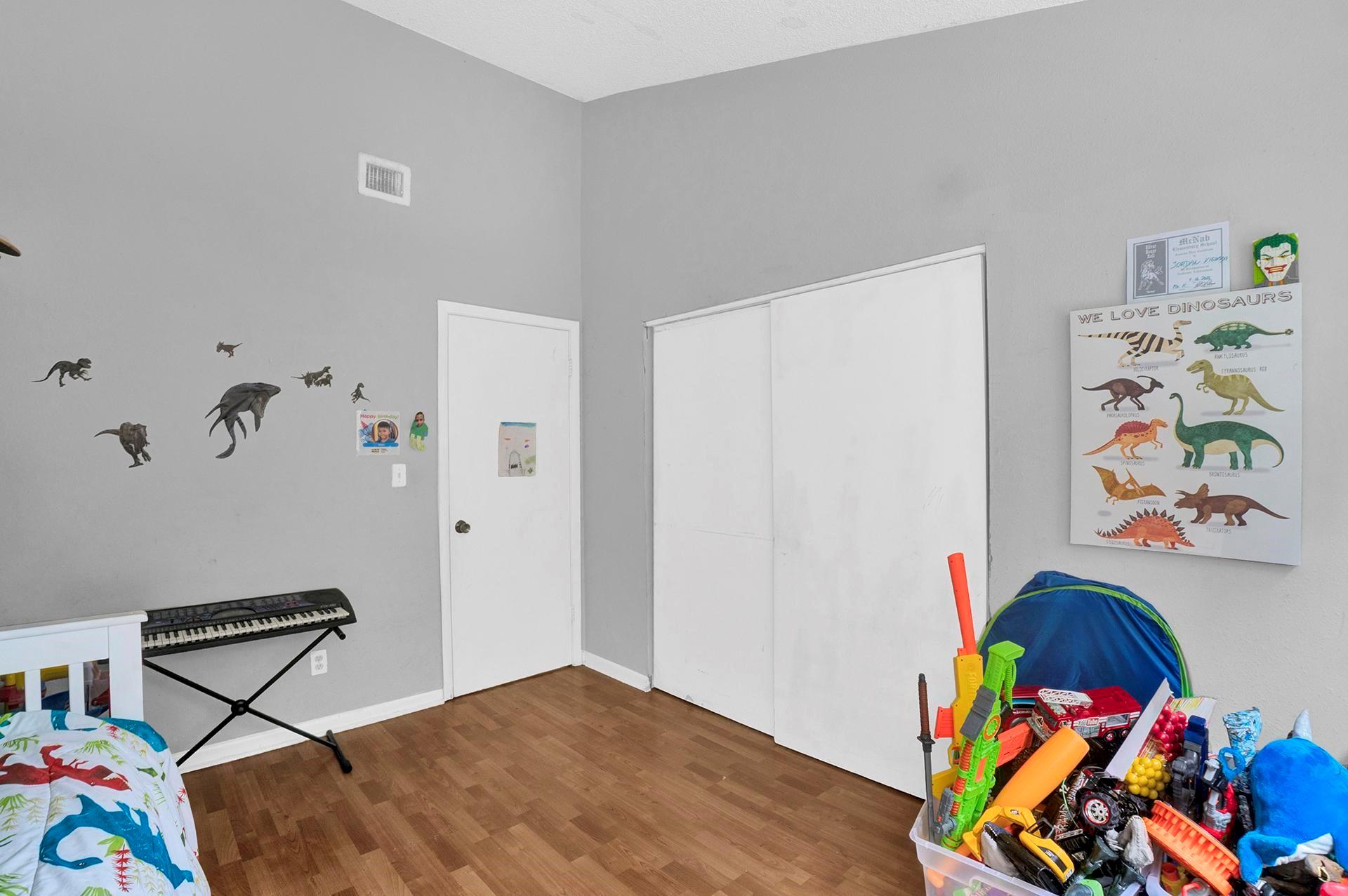 3413 NW 44th St 205