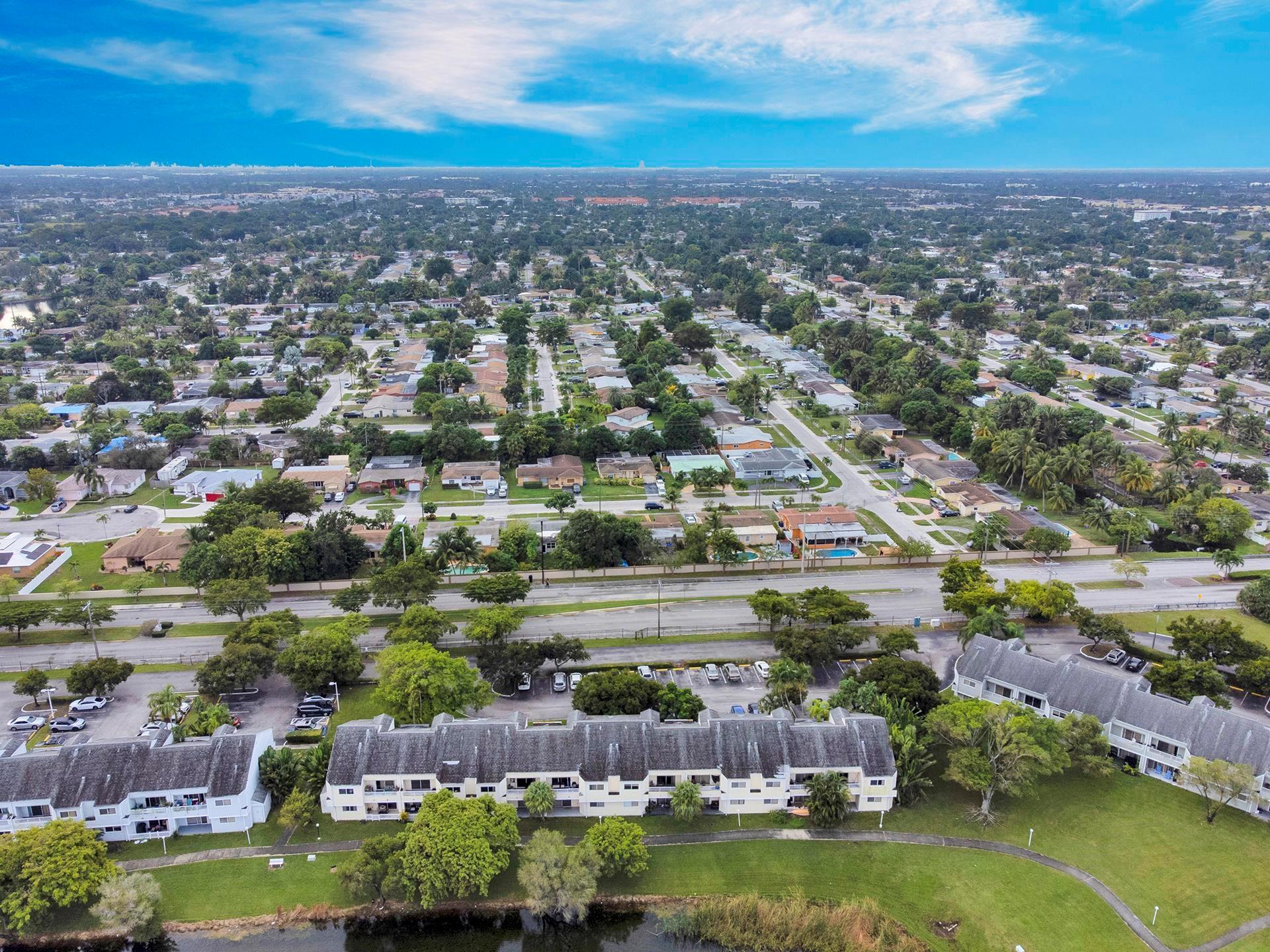 3413 NW 44th St 205