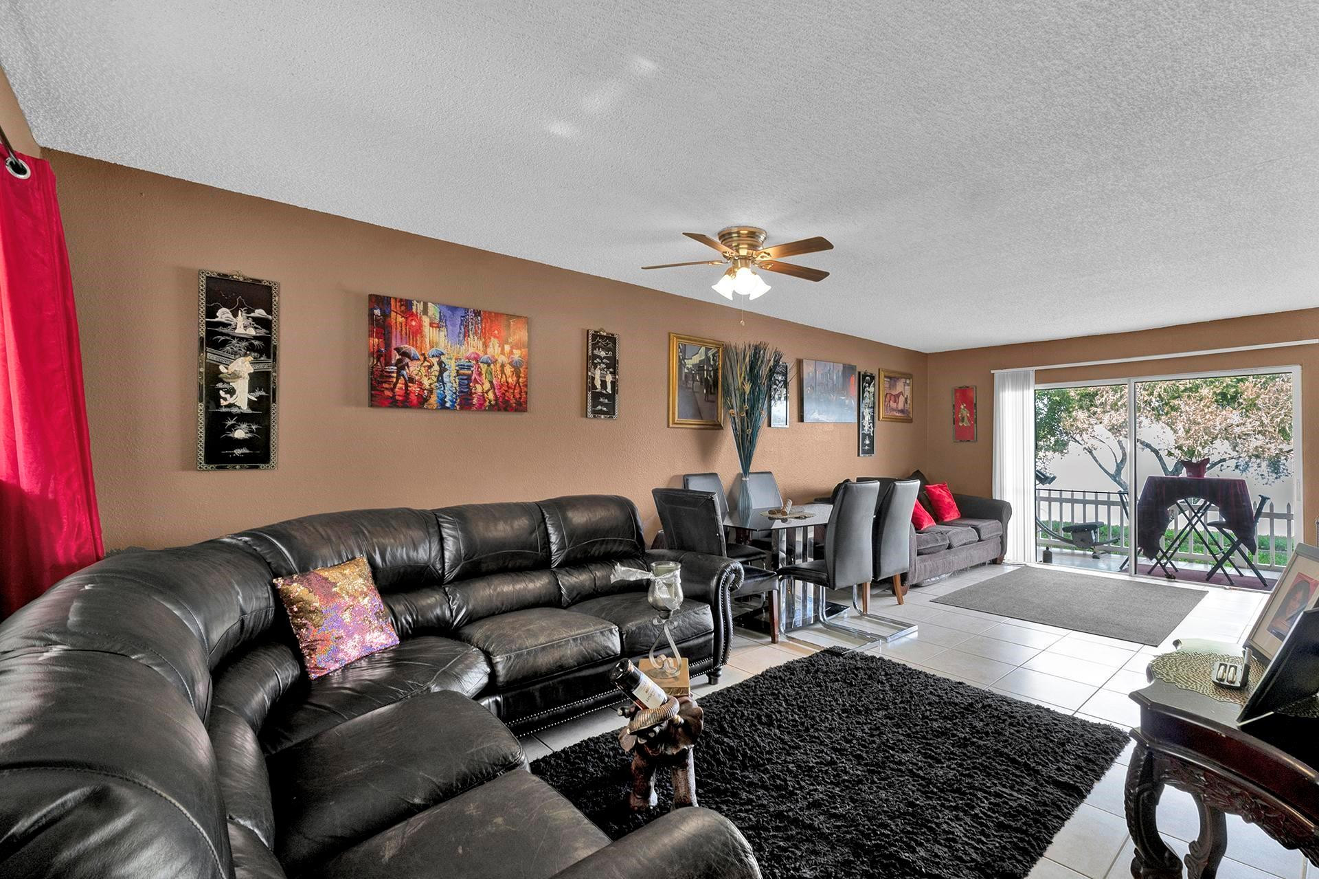 3413 NW 44th St 108