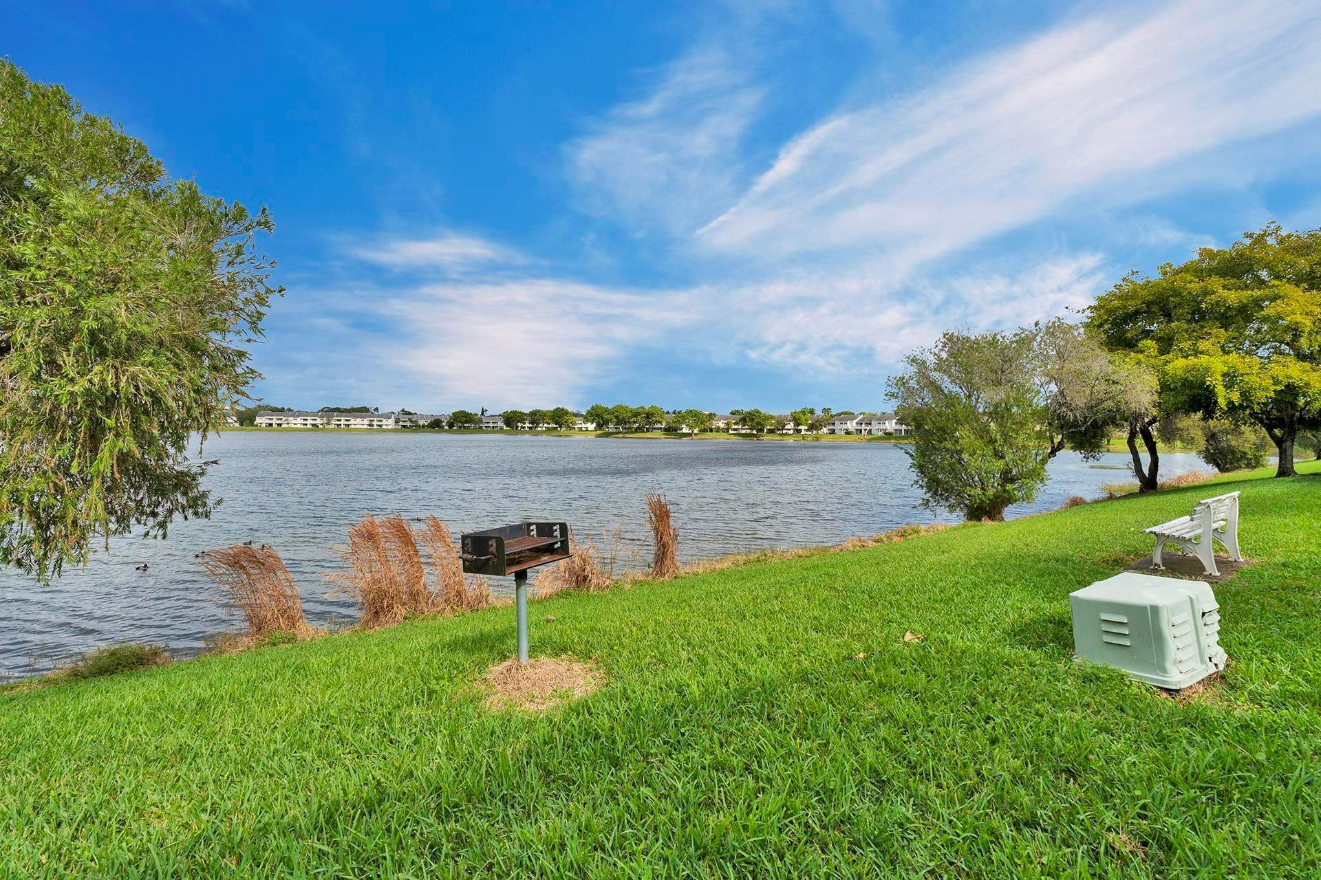 3413 NW 44th St 108