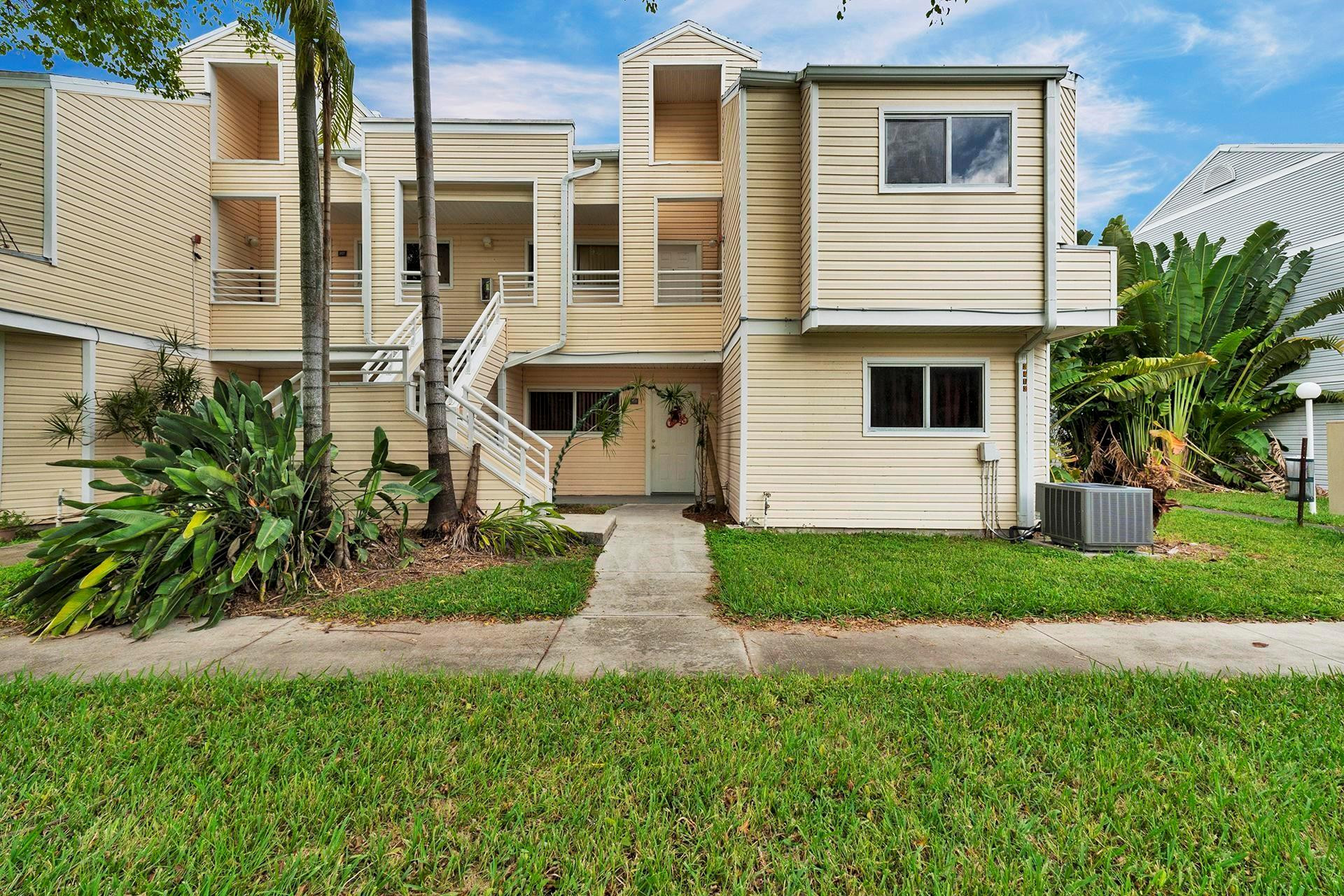 3413 NW 44th St 108