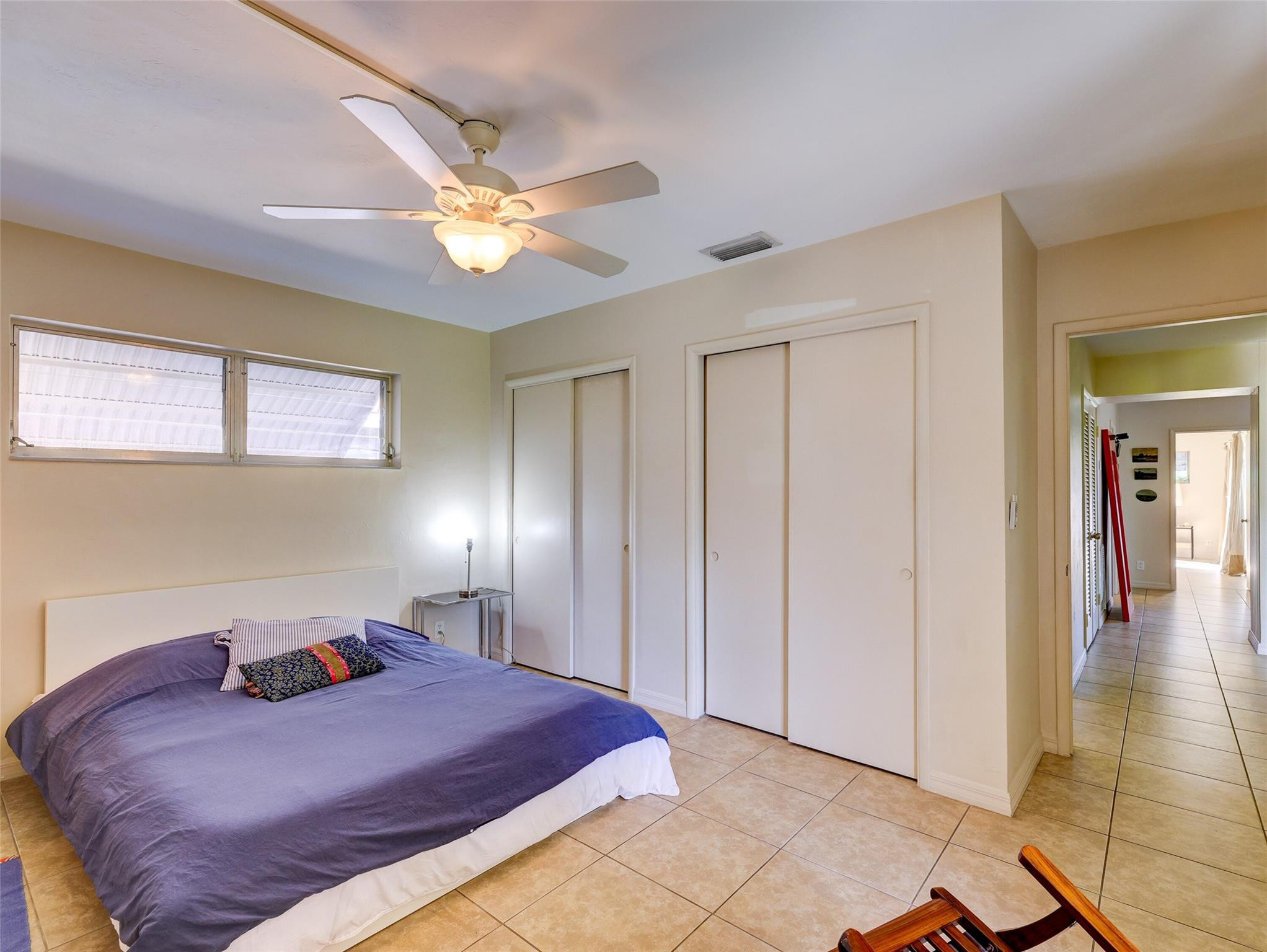 1616 Poinsettia Dr