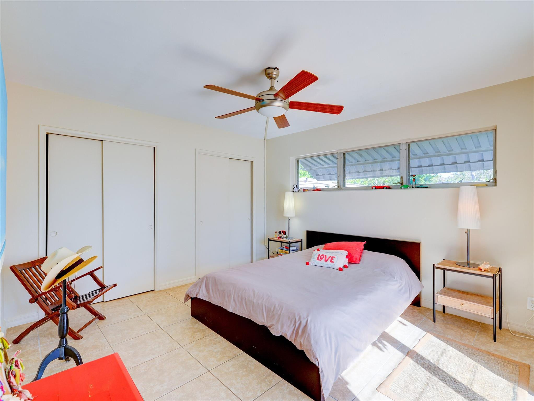 1616 Poinsettia Dr
