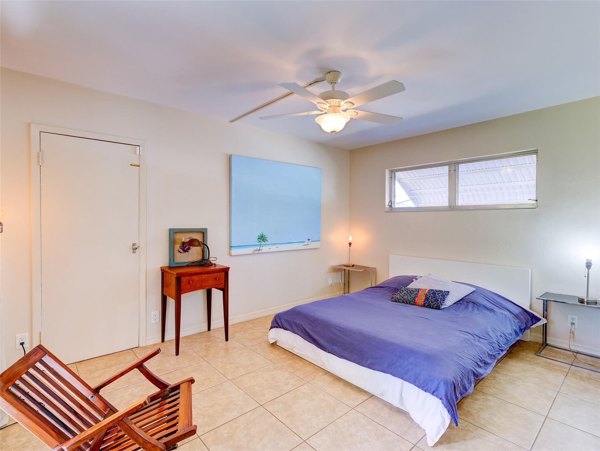 1616 Poinsettia Dr