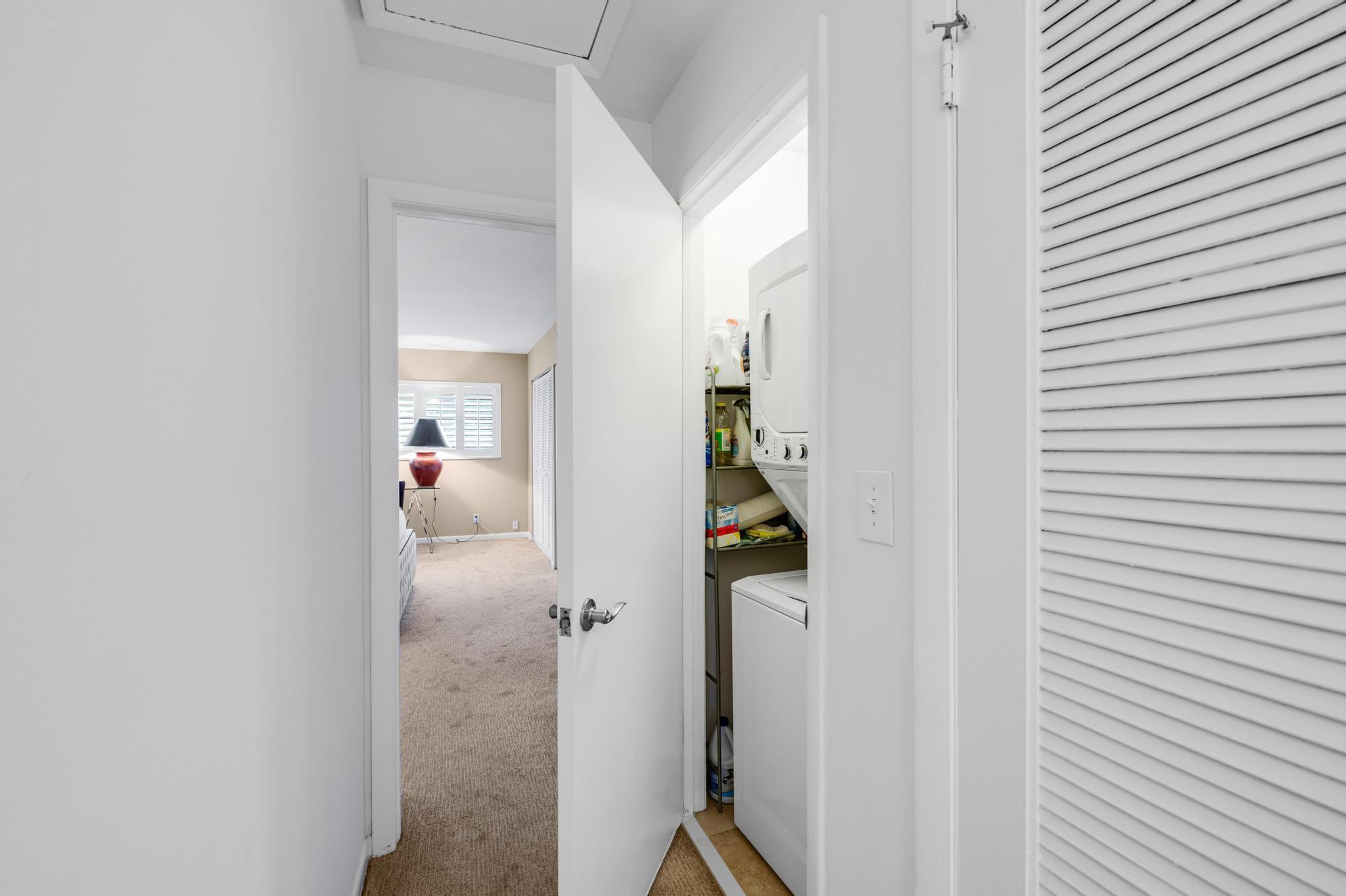 547 NE 7th Ave 3A