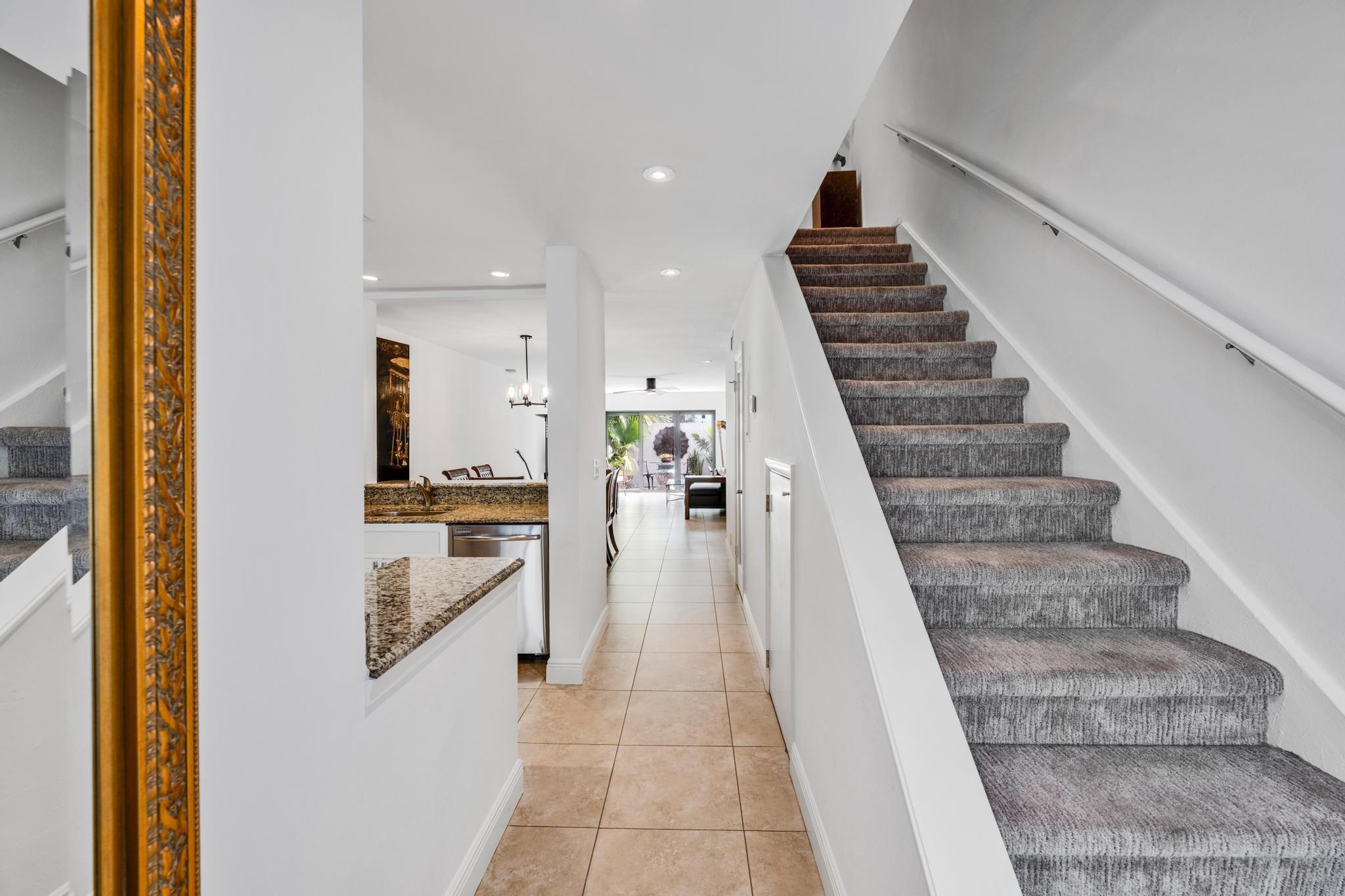 547 NE 7th Ave 3A