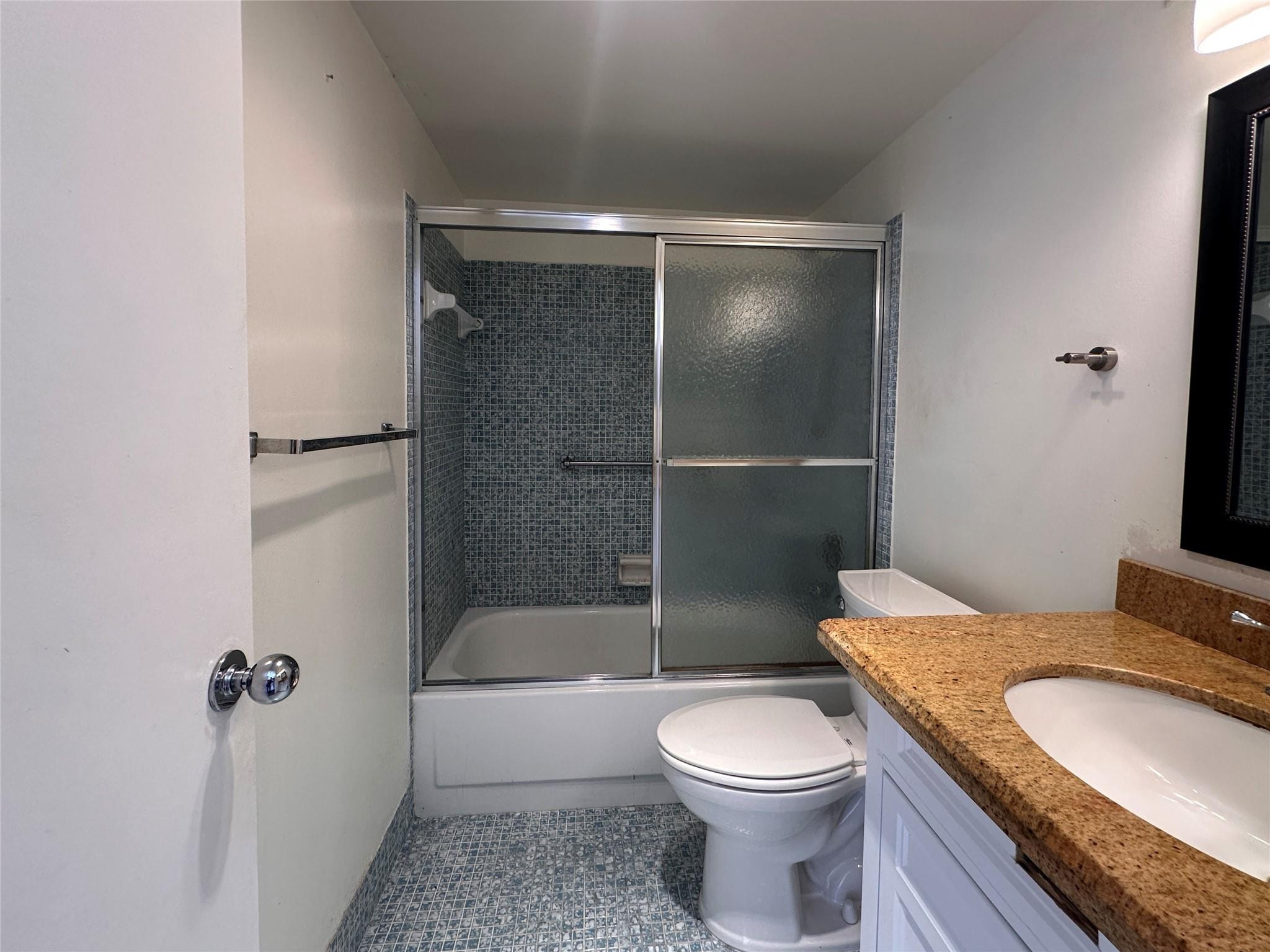 148 Westbury I 148