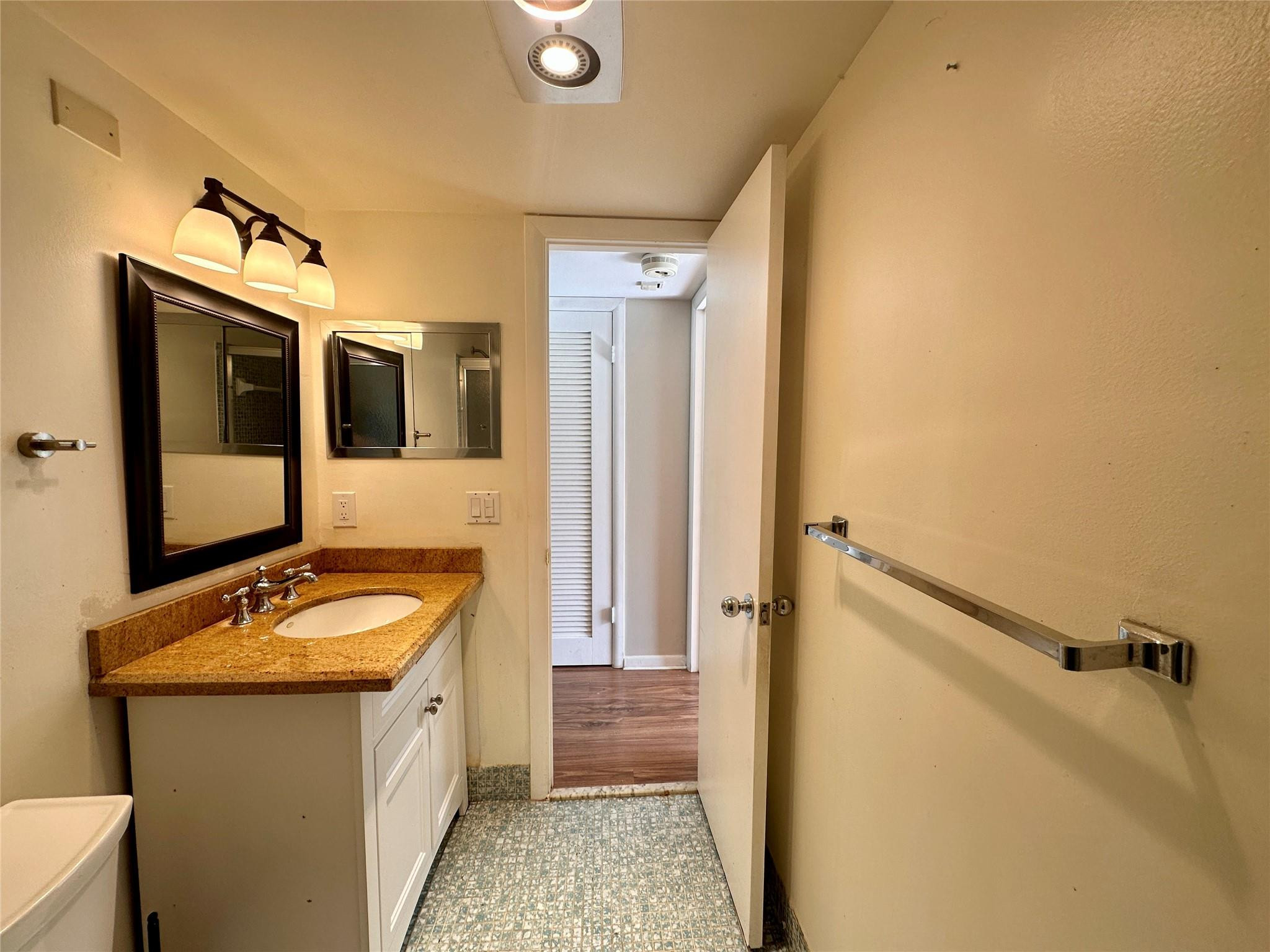 148 Westbury I 148