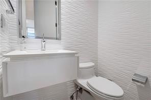 18101 Collins Ave 1604