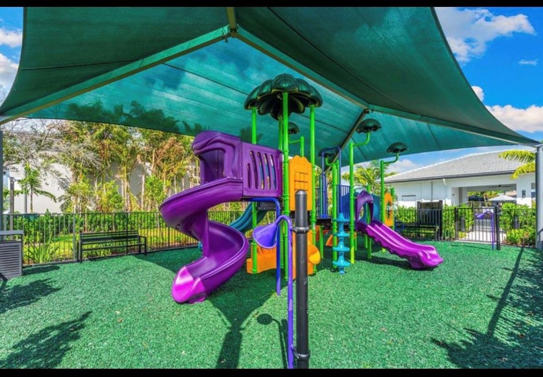 8564 Swinley Forest Way, Boca Raton