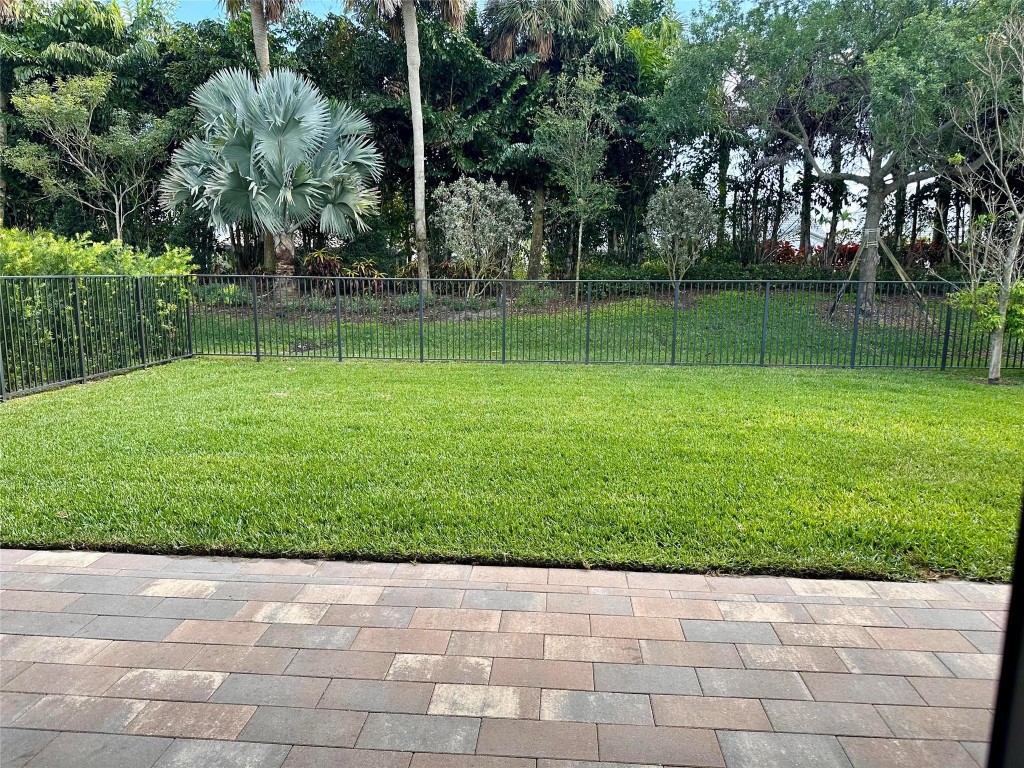 8564 Swinley Forest Way, Boca Raton