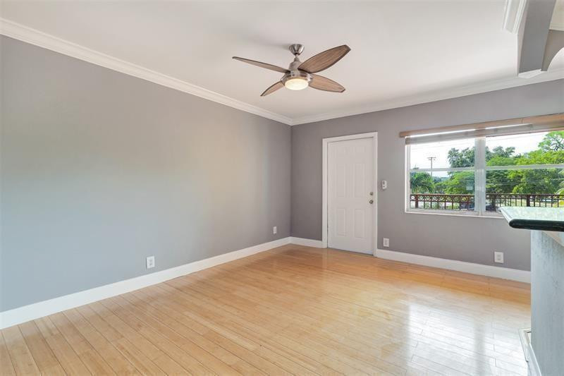 744 NE 14th Ave 15