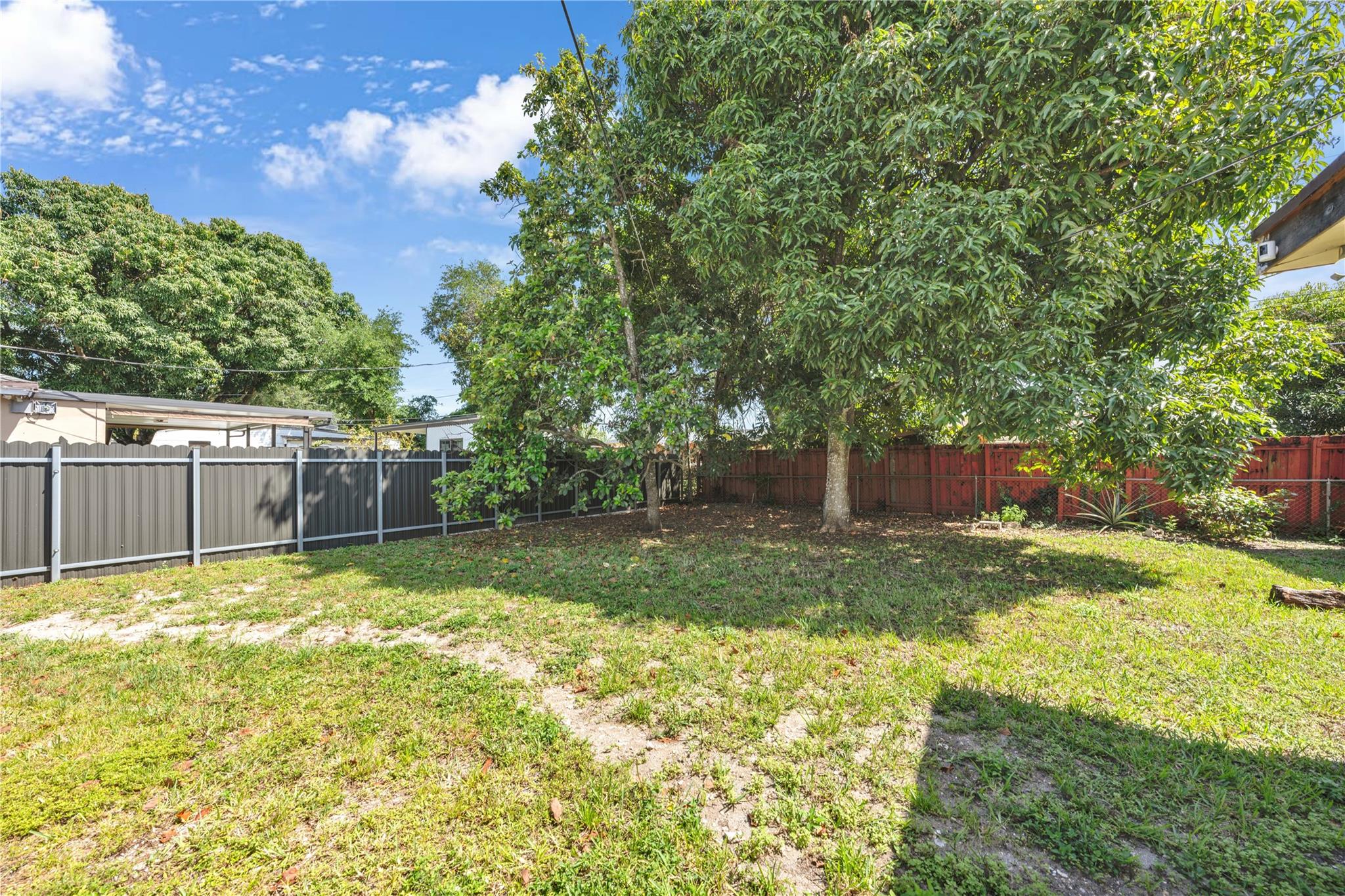 3260 NW 174th St
