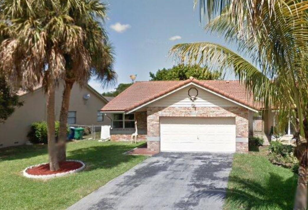 3059 NW 95th Ave