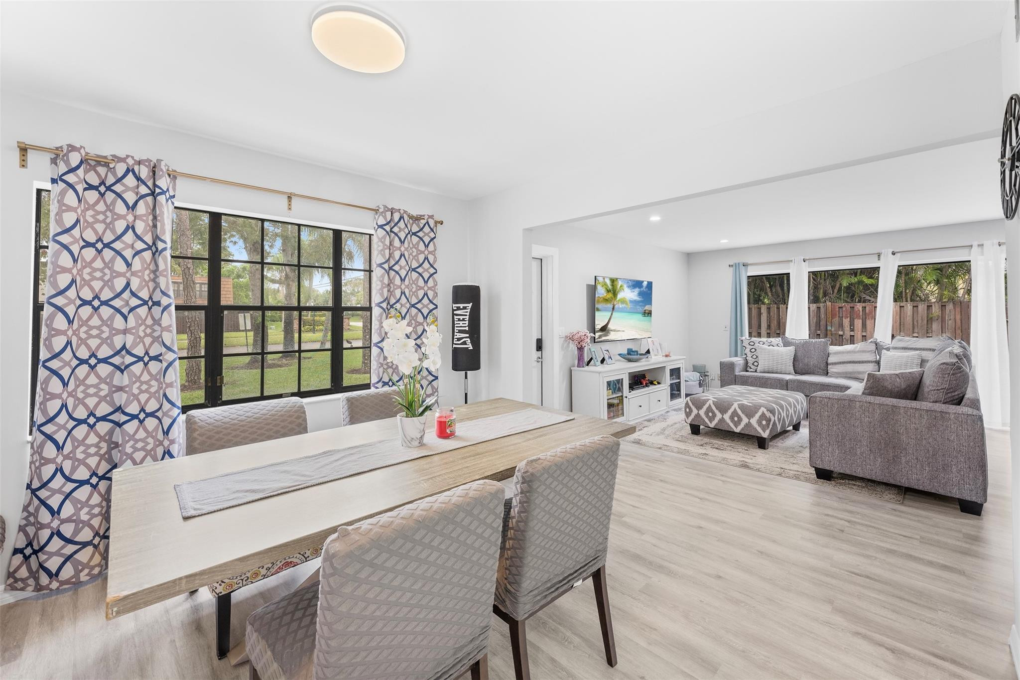 100 Weybridge Cir D