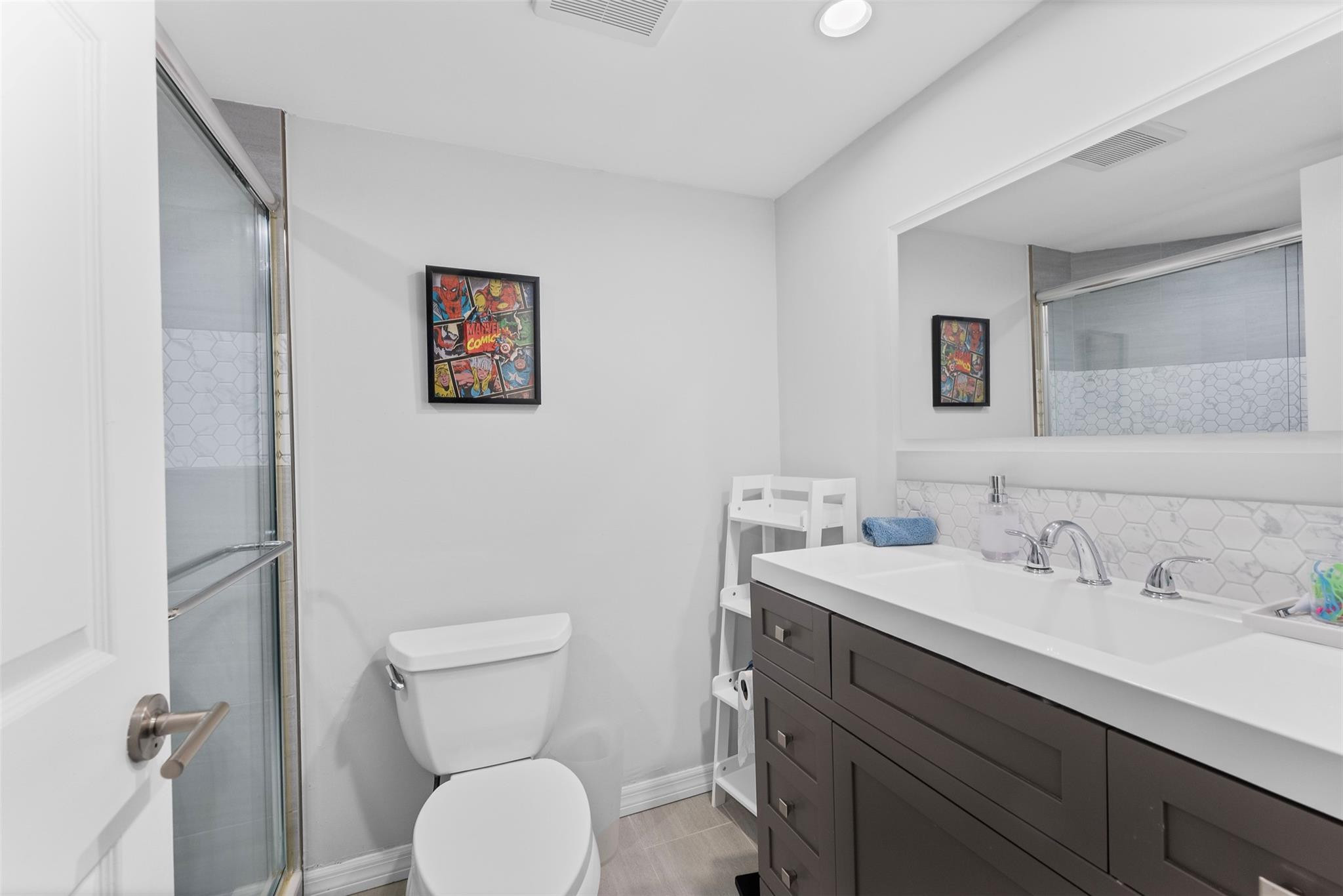 100 Weybridge Cir D