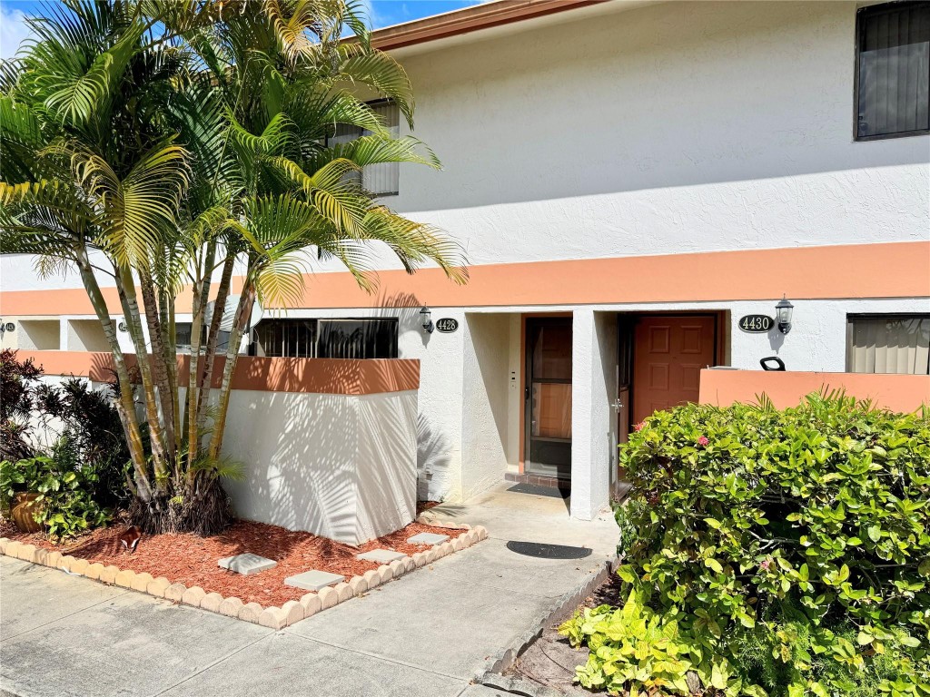 4428 SW 70th Terrace 4428, Davie Unit: 4428
