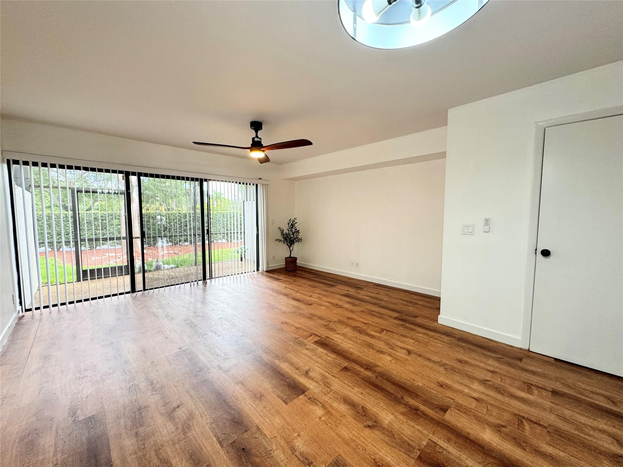 4428 SW 70th Terrace 4428, Davie Unit: 4428