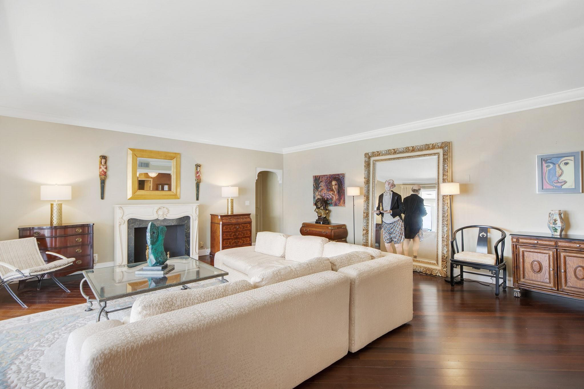 1 Las Olas Circle PH3