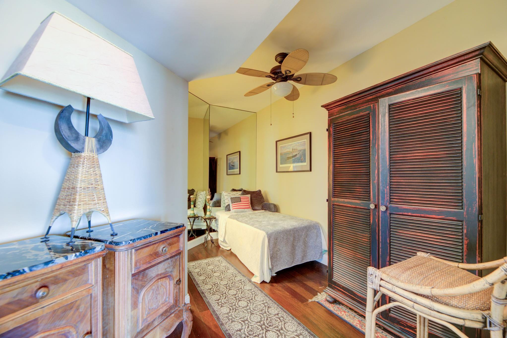 1 Las Olas Circle PH3