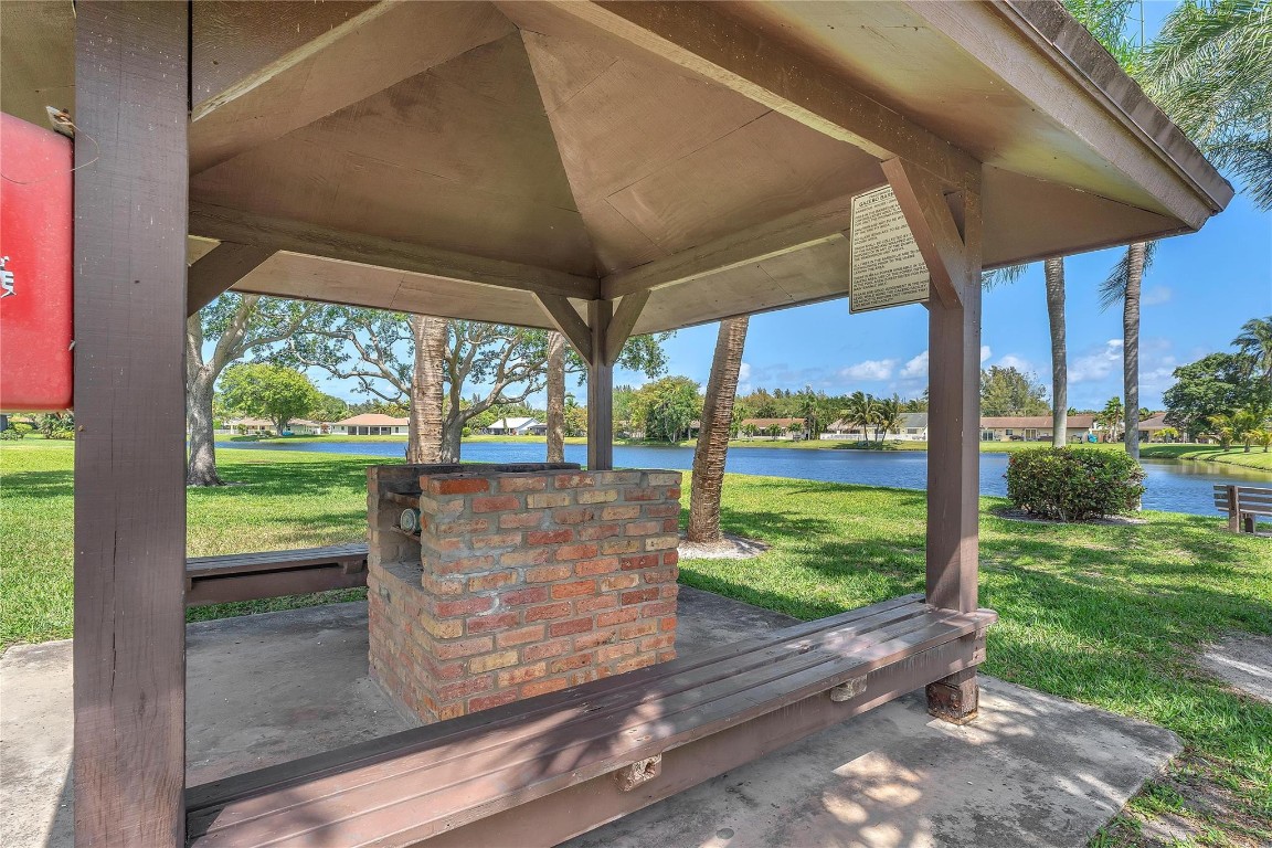 68 Via De Casas Norte 68