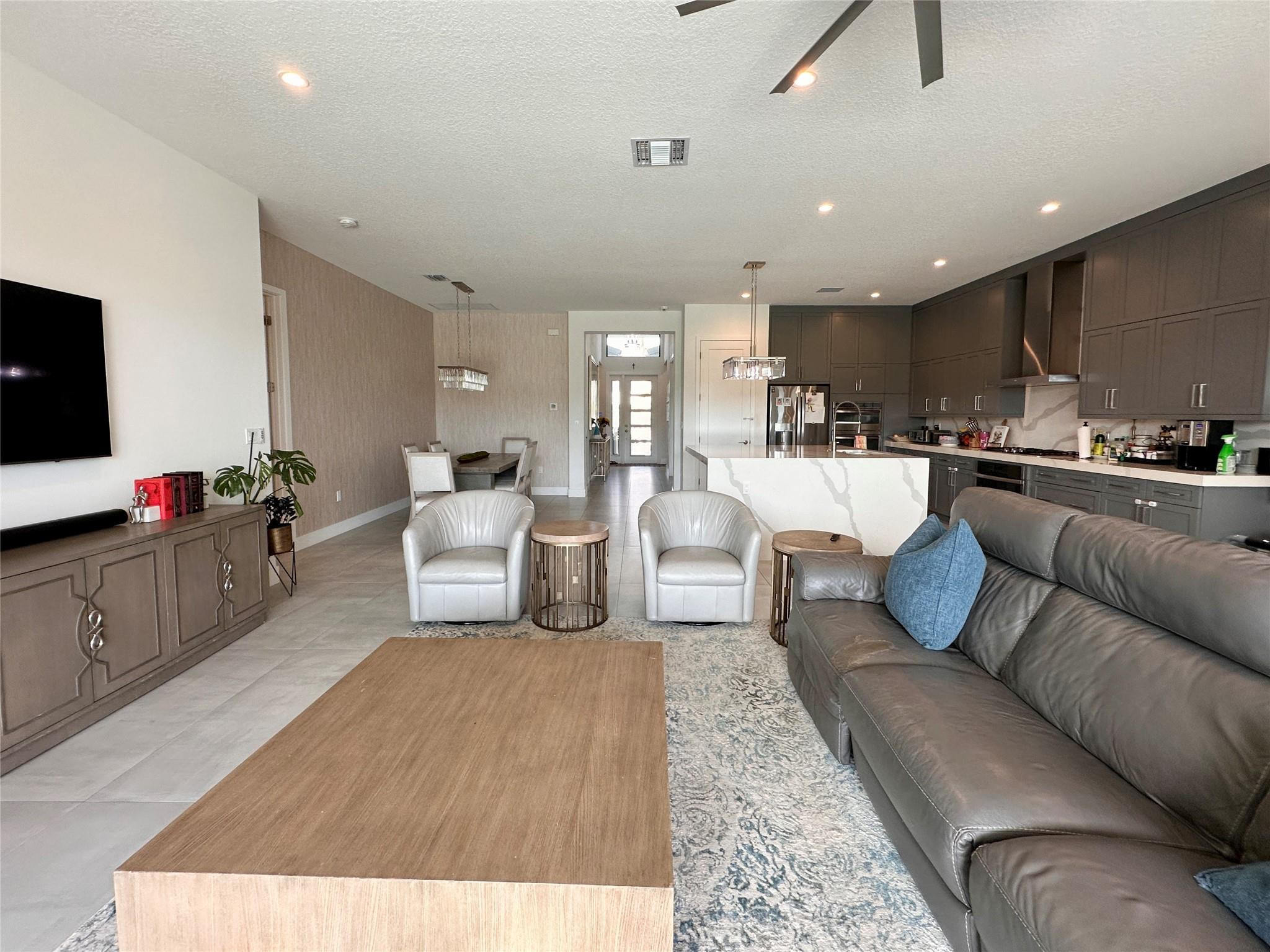 8519 Apple Falls Ln