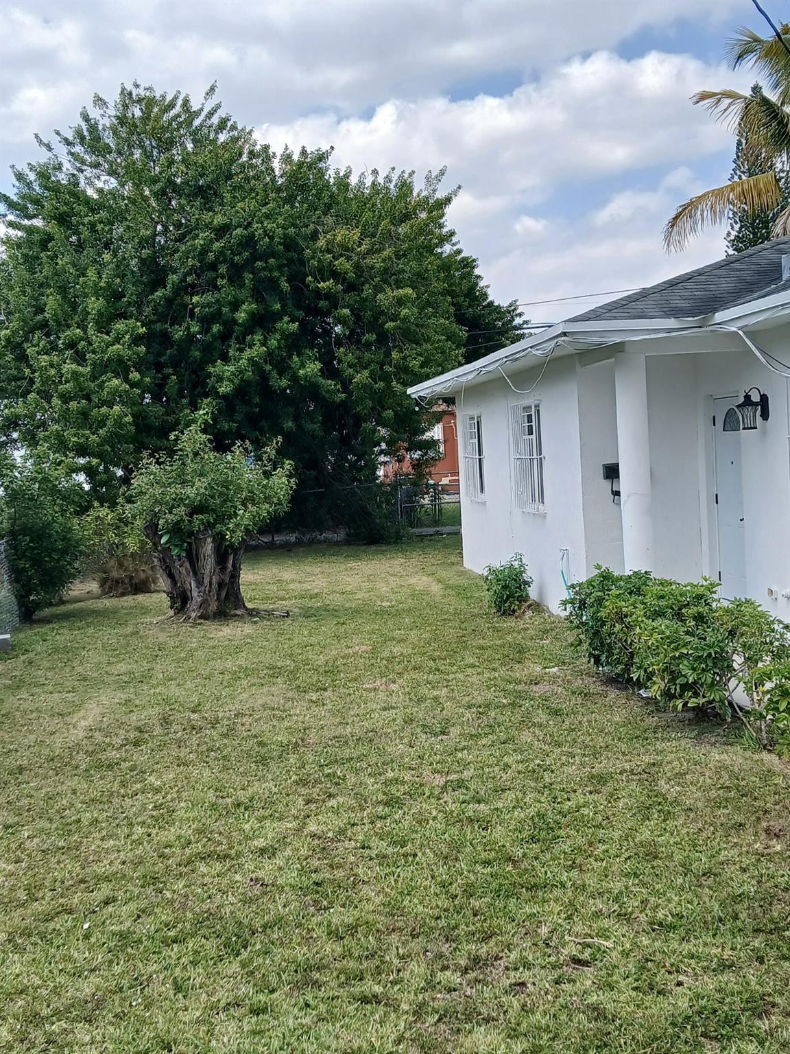 1371 NW 51st Terrace