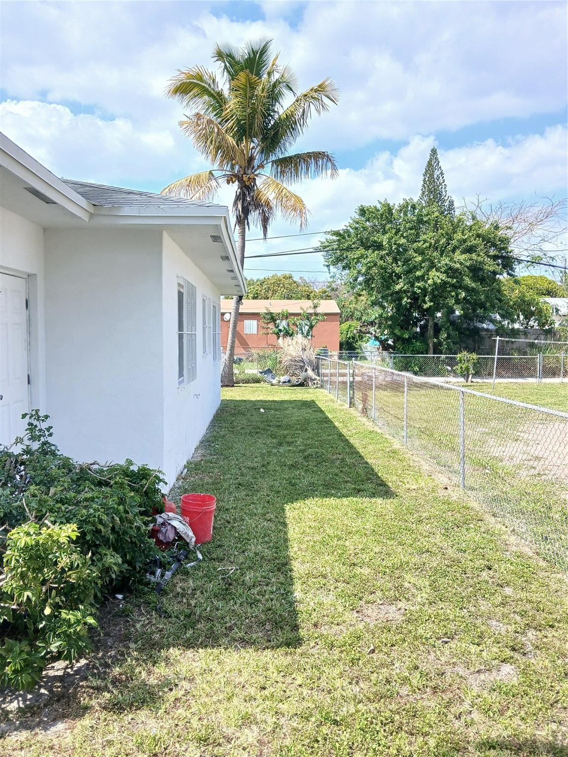 1371 NW 51st Terrace
