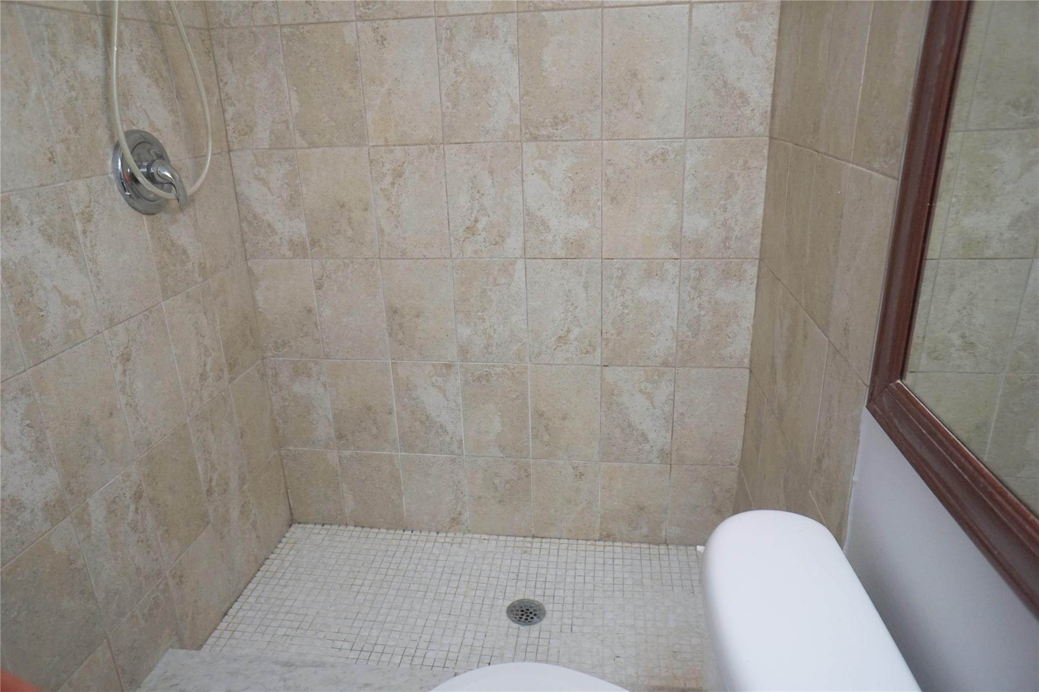 4311 Crystal Lake Dr 321