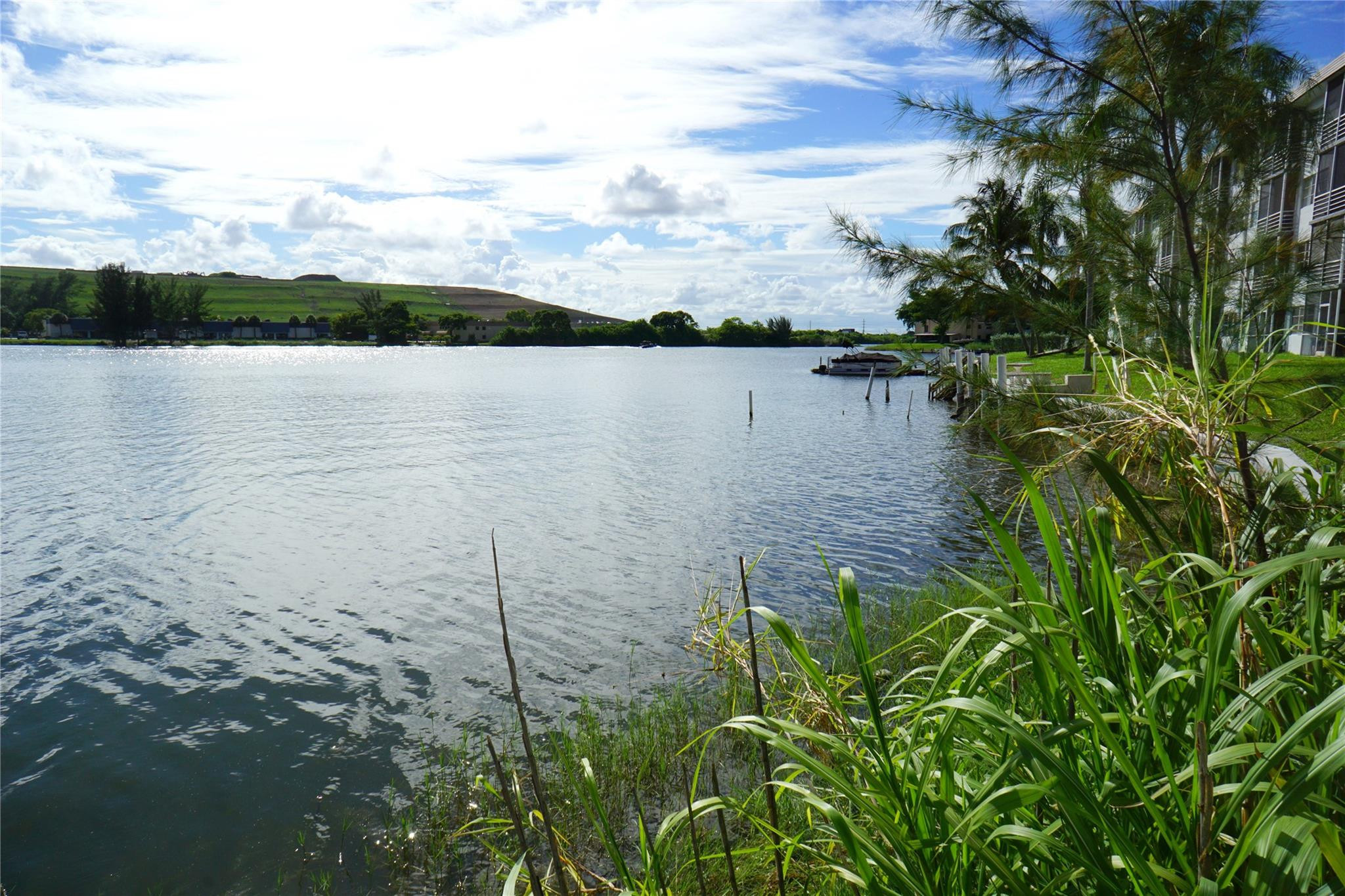 4311 Crystal Lake Dr 321