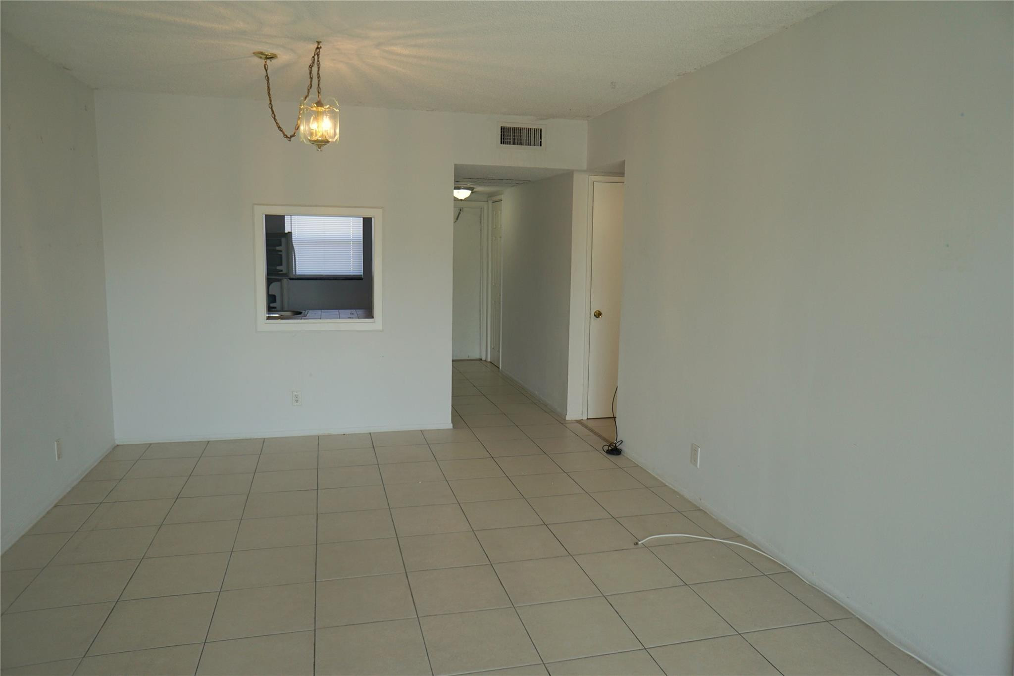 4311 Crystal Lake Dr 321