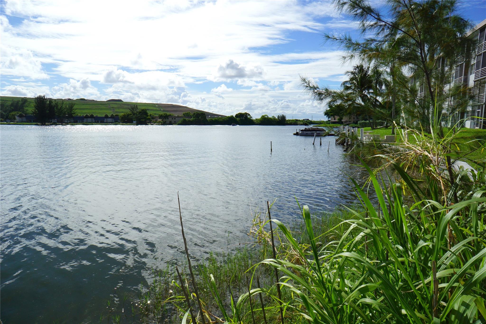 4311 Crystal Lake Dr 321