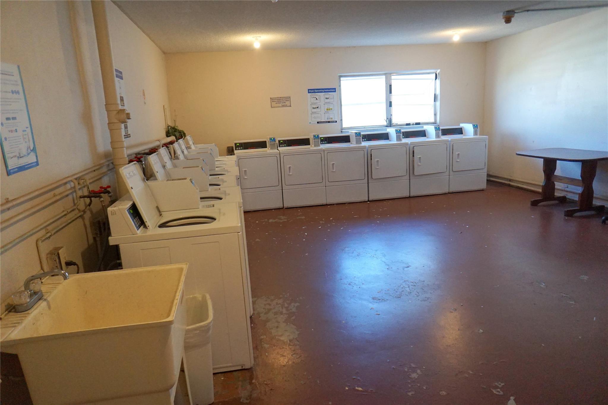 4311 Crystal Lake Dr 321