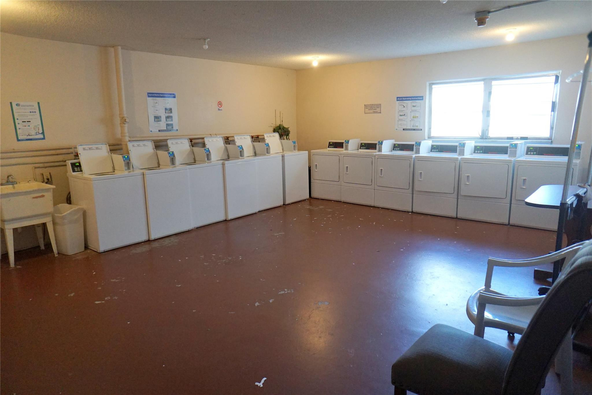4311 Crystal Lake Dr 321