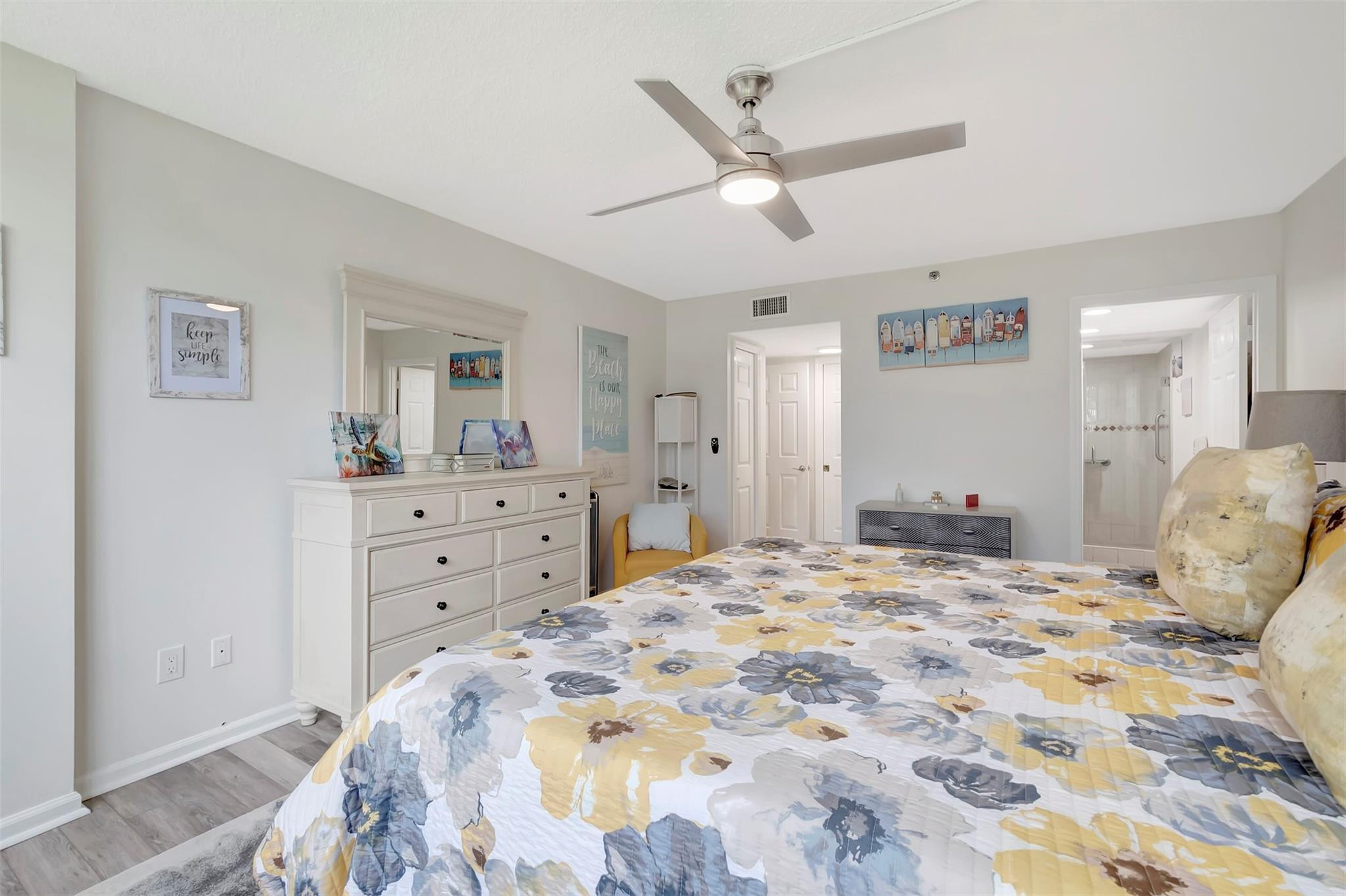 899 Jeffery St 109