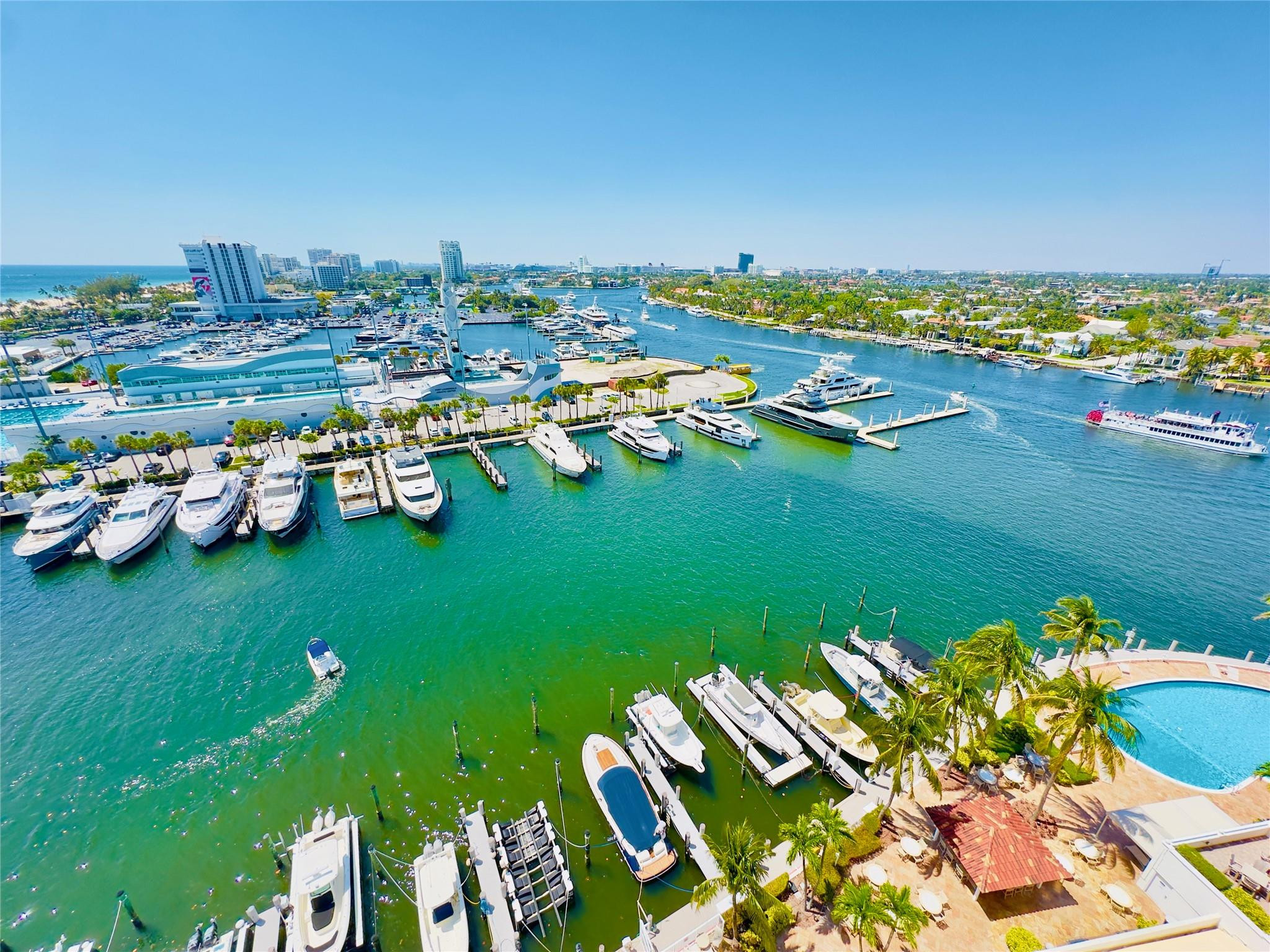 1 Las Olas Circle 1414