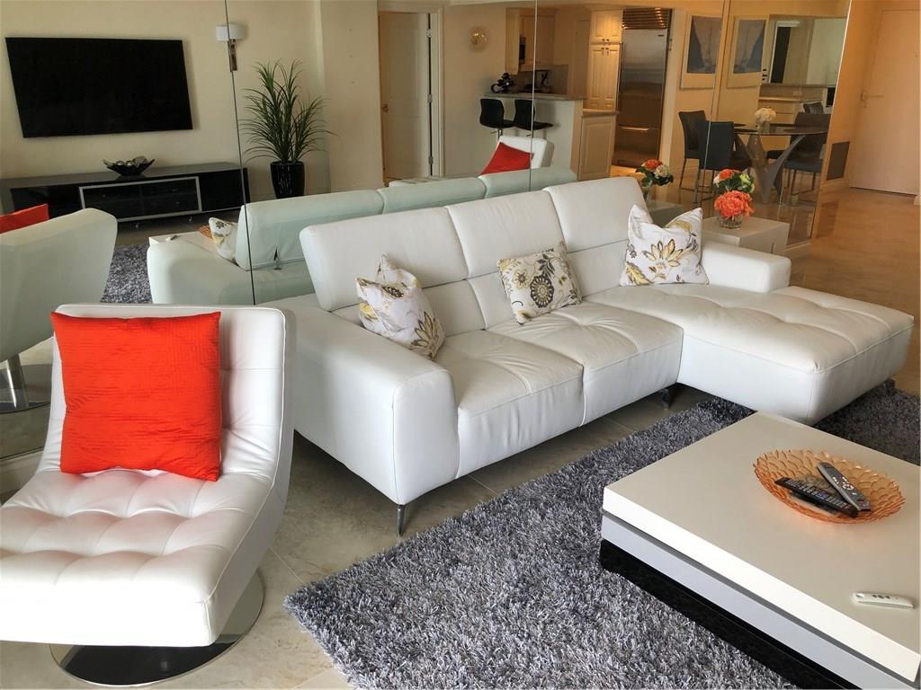 1 Las Olas Circle 1414