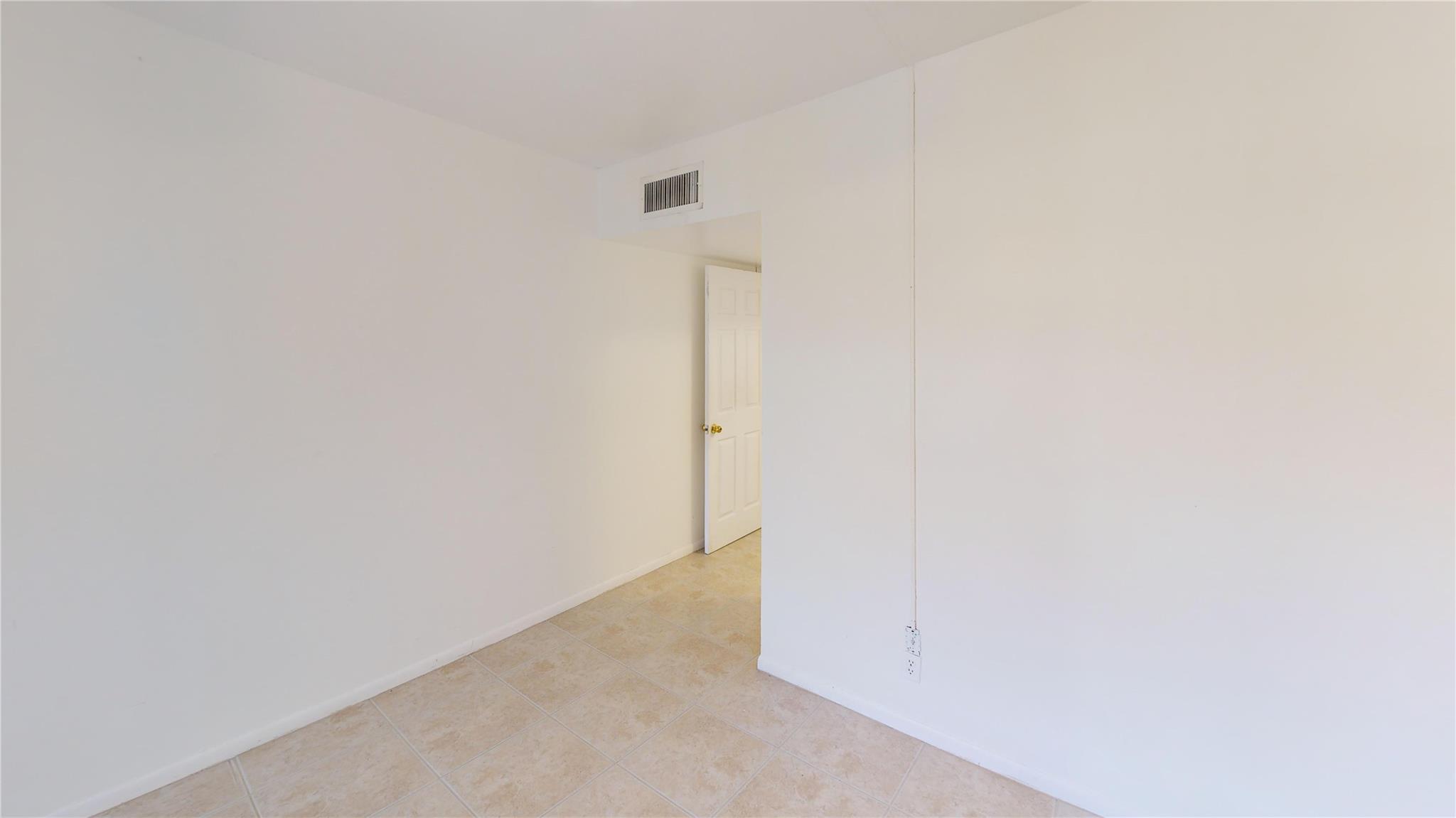 636 NW 13th St