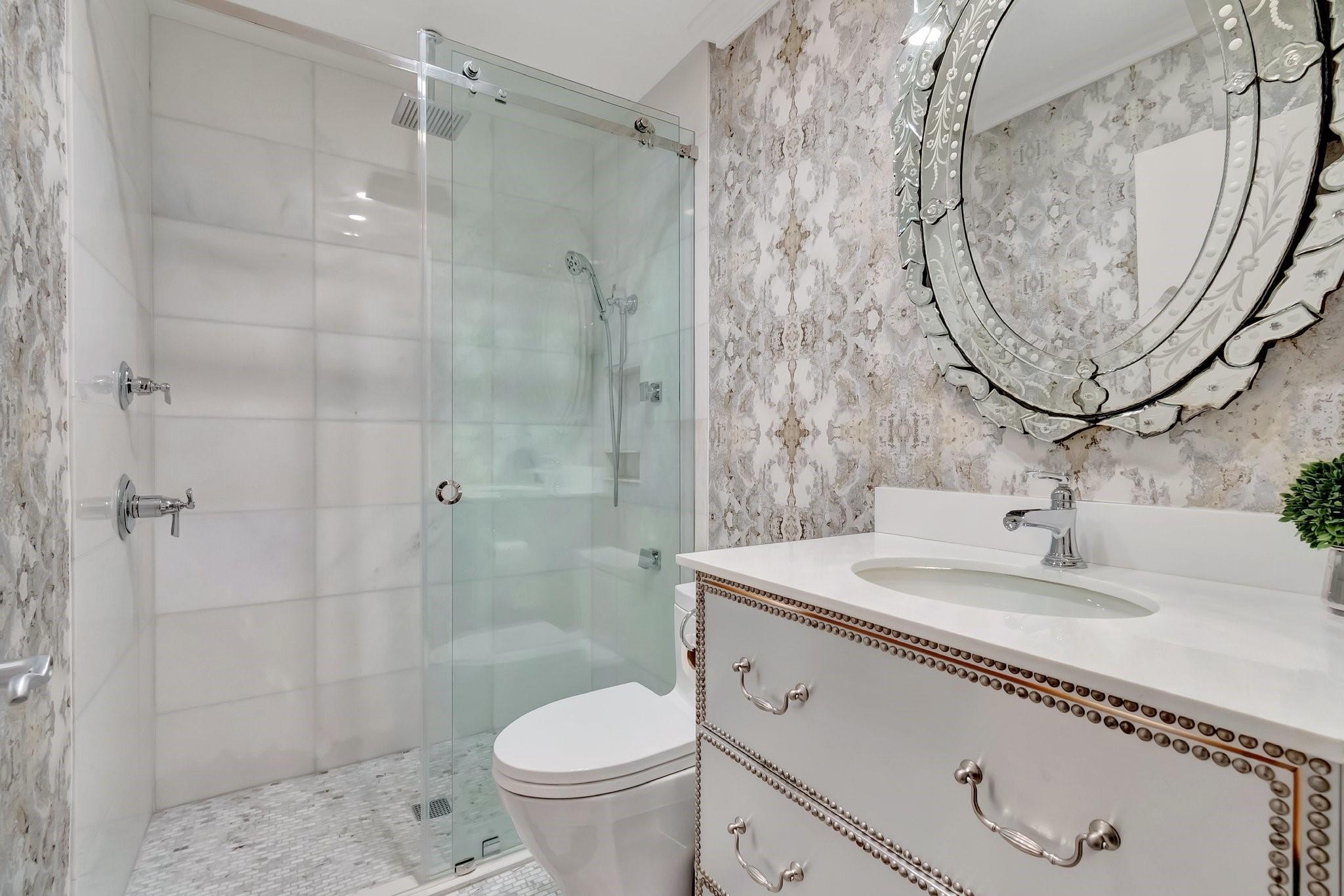 22760 Mandeville Pl E