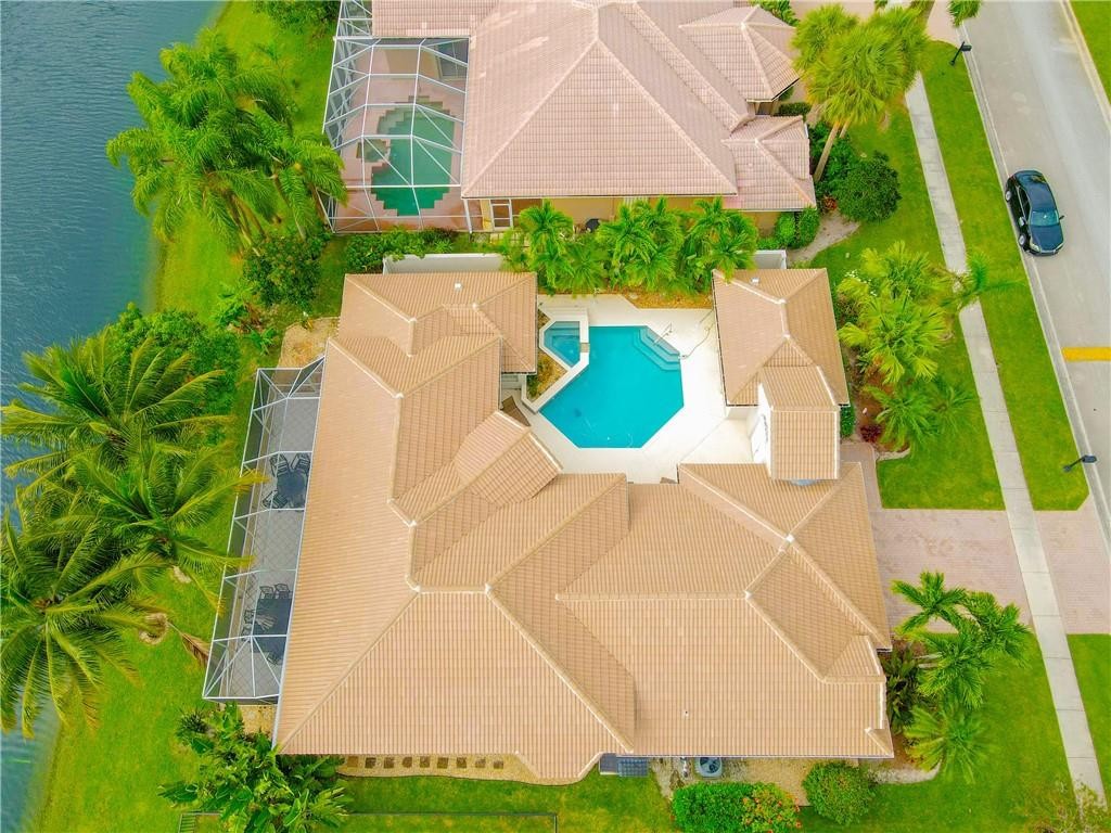 20107 Ocean Key Dr