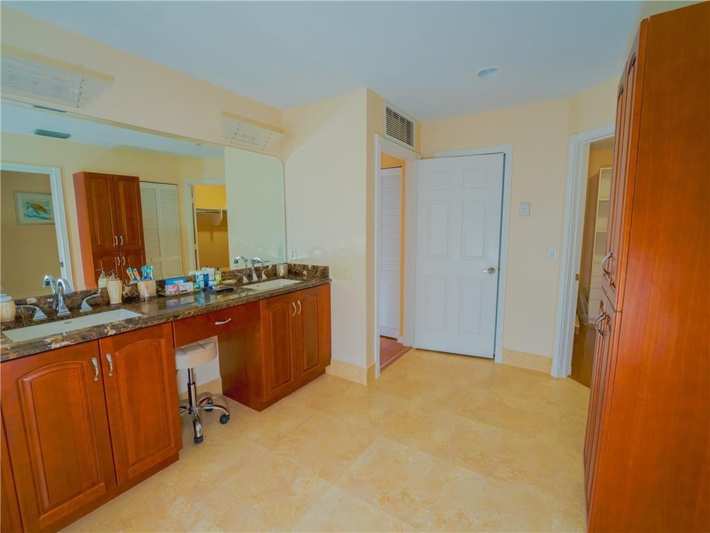 20107 Ocean Key Dr