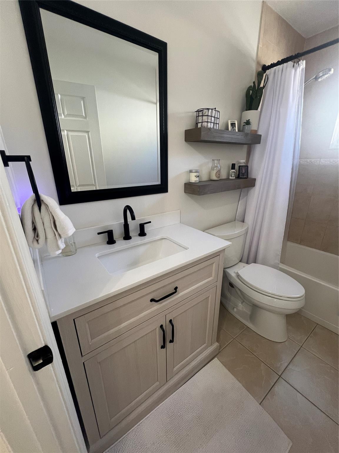 13813 Geranium Pl