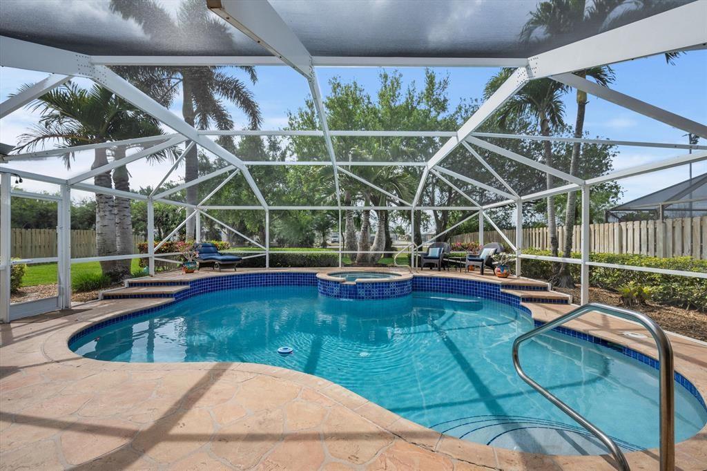 13813 Geranium Pl