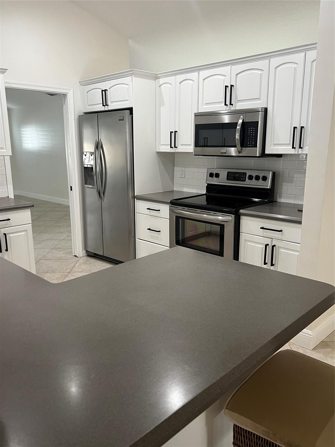 13813 Geranium Pl