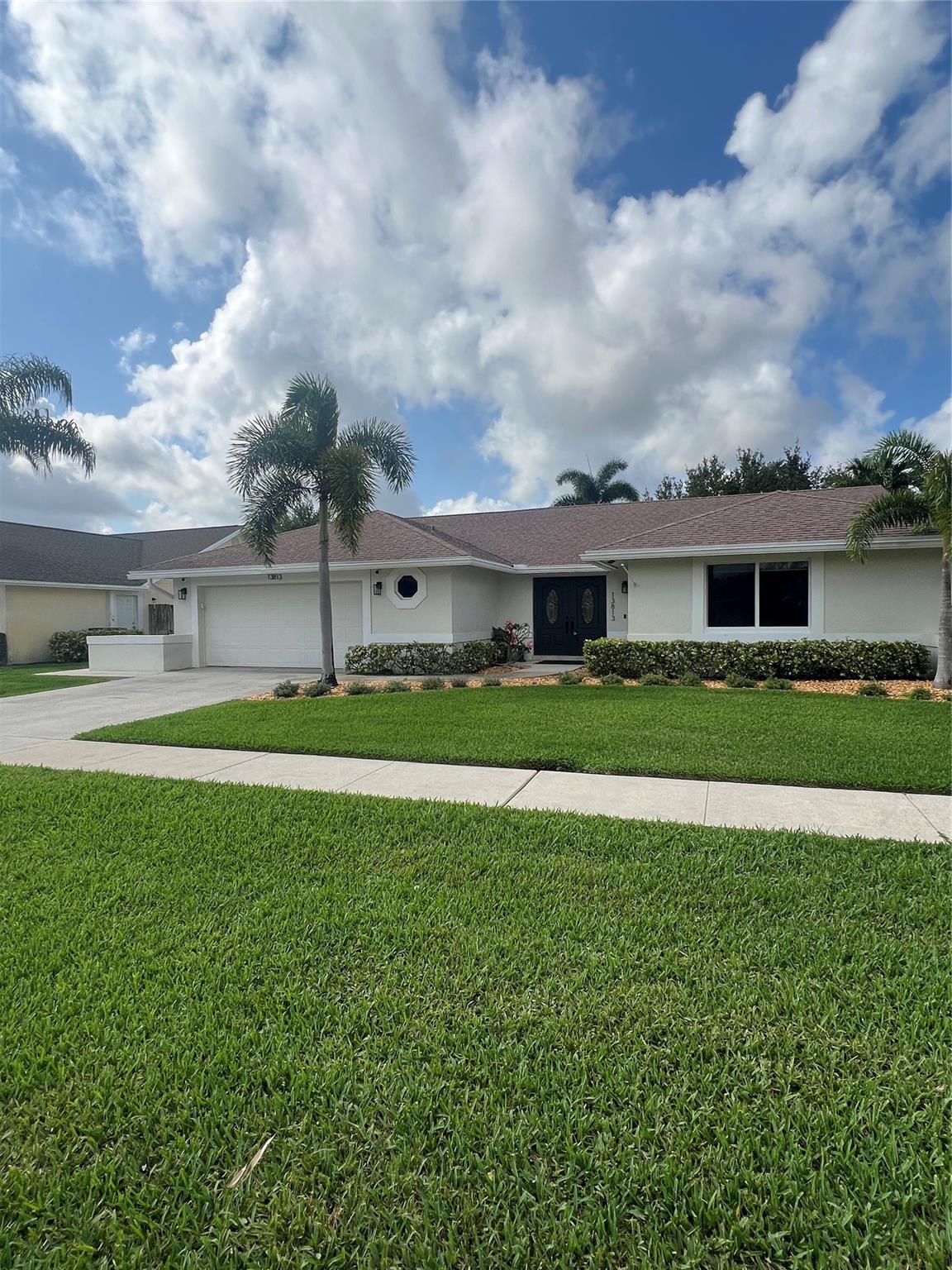 13813 Geranium Pl