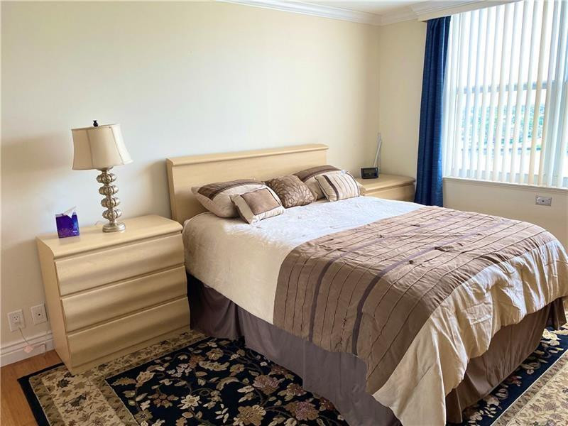 1 Las Olas Circle 809