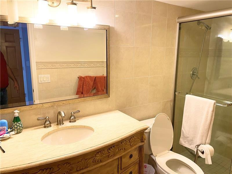 1 Las Olas Circle 809