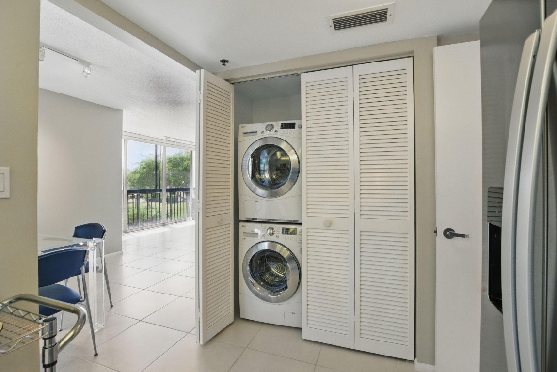 1534 Bridgewood Dr 1534