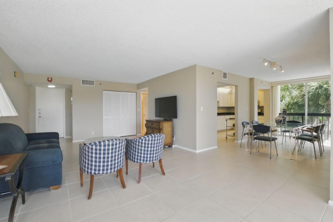 1534 Bridgewood Dr 1534