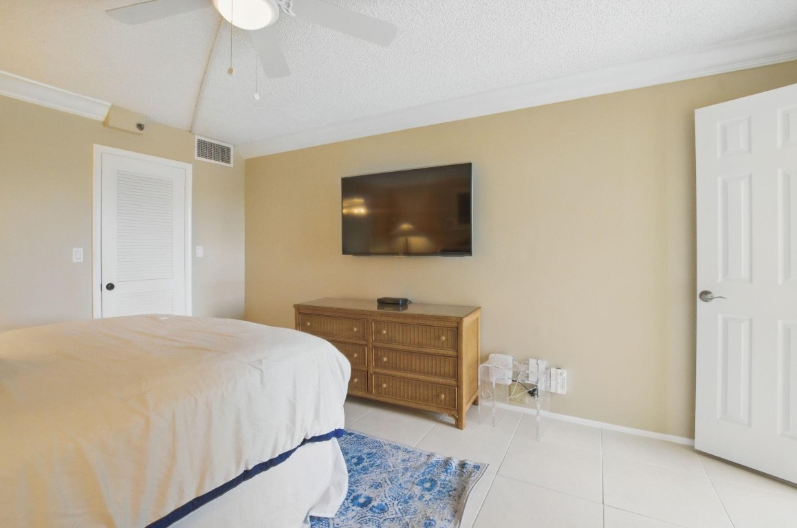 1534 Bridgewood Dr 1534